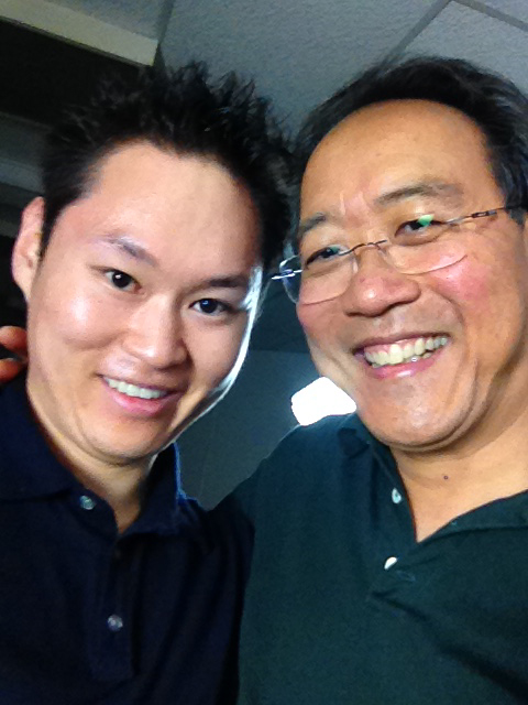 yoyoma_videoshoot_selfie